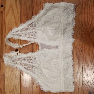 Aerie XL Cream lace bralette.